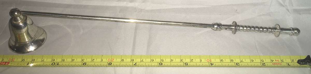 Candle snuffer. EPNS. Vintage