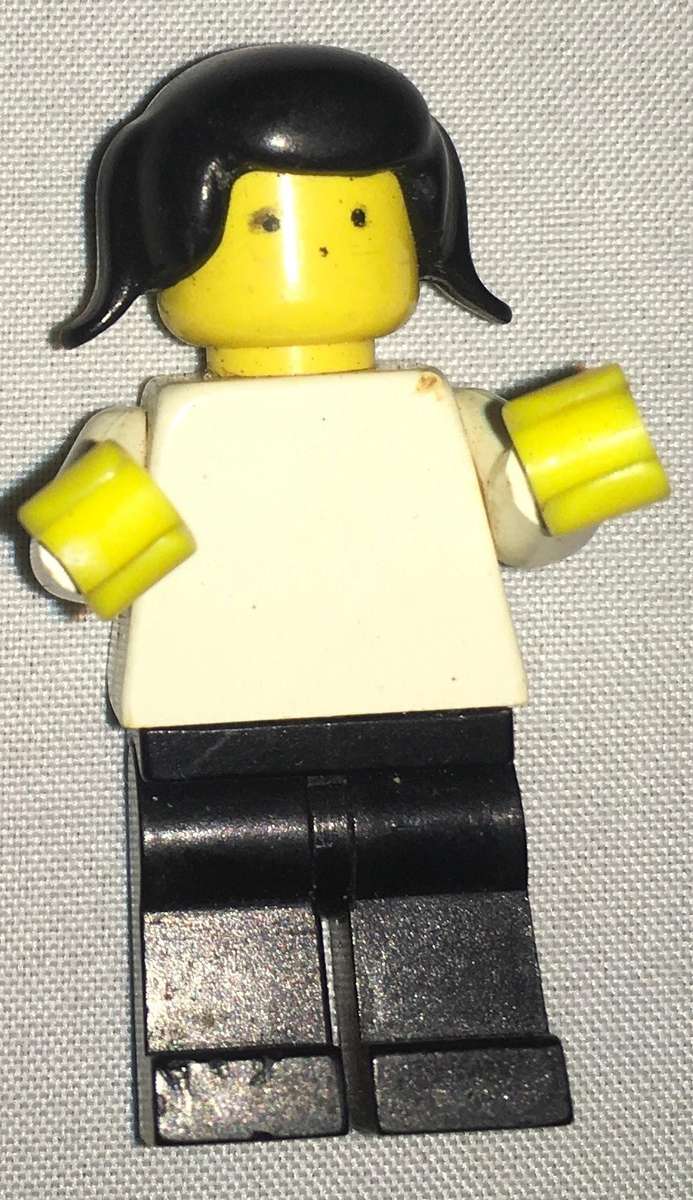 Lego Girl\female minifigure