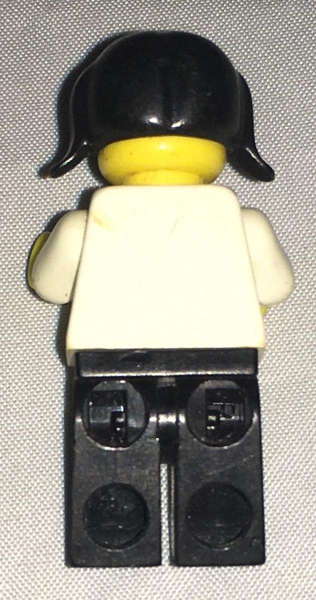 Lego Girl\female minifigure