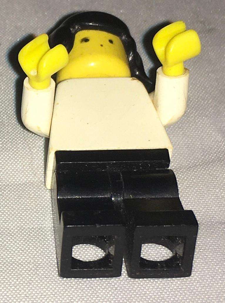 Lego Girl\female minifigure