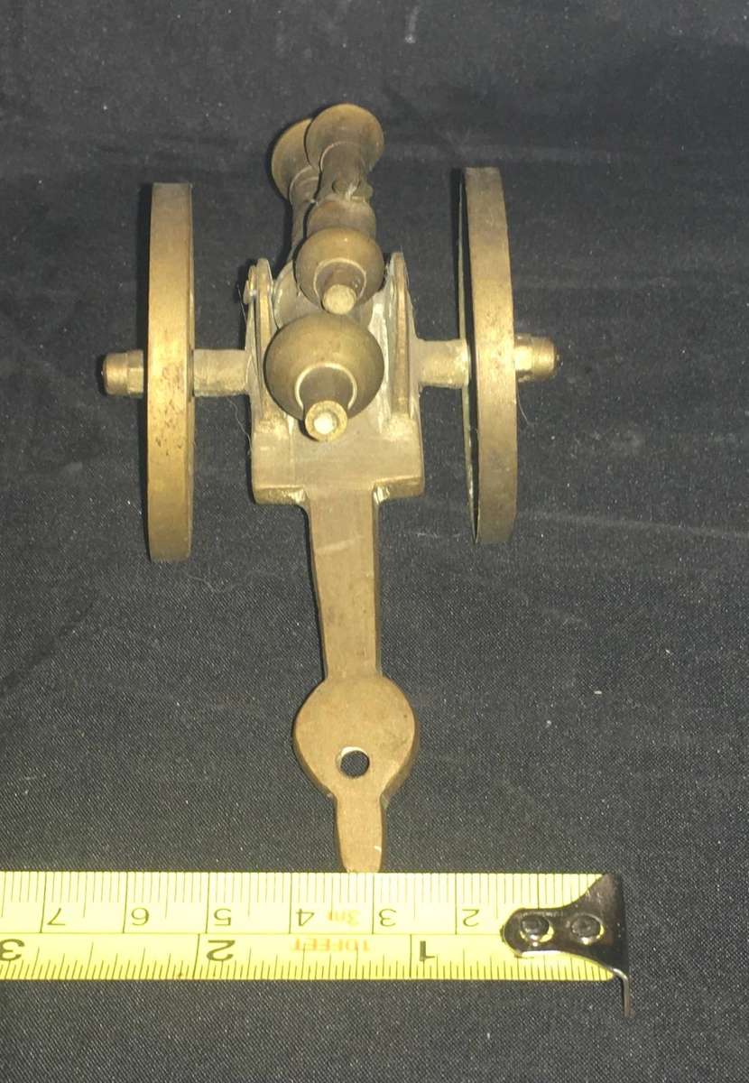 Brass cannon ornament