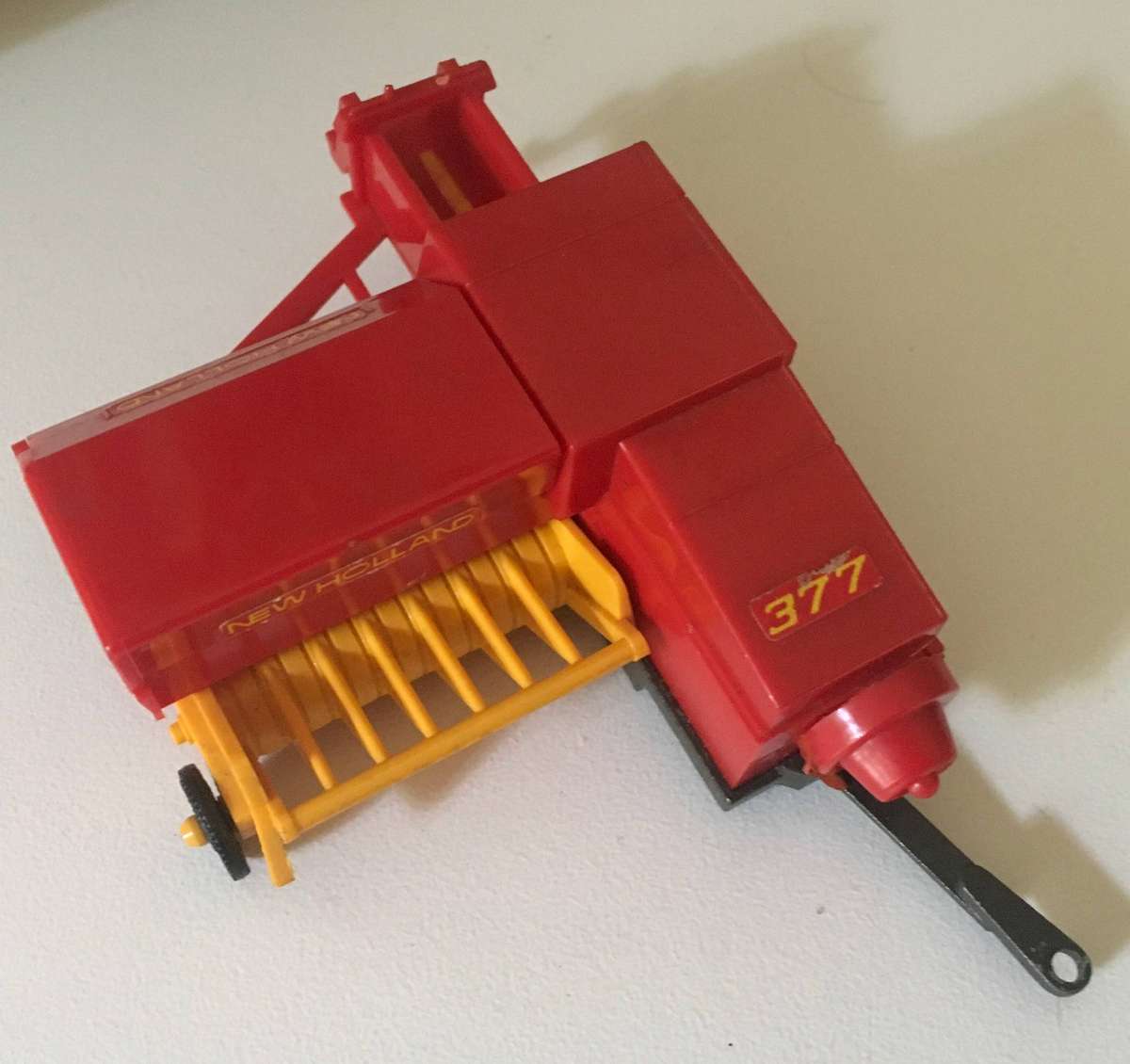 Britains New Holland 377 Baler Hay Bales 1:32 Farming Toy 1978 Vintage