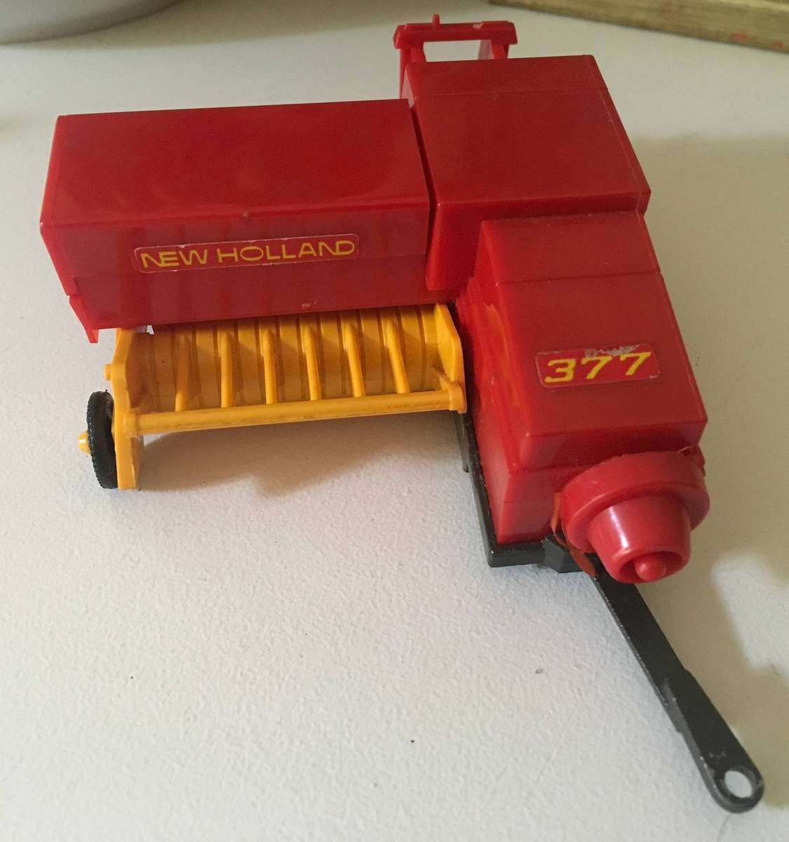 Britains New Holland 377 Baler Hay Bales 1:32 Farming Toy 1978 Vintage