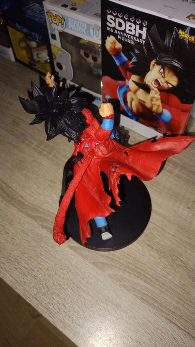 Dragonball Super SDBH SSJ4 Goku figure