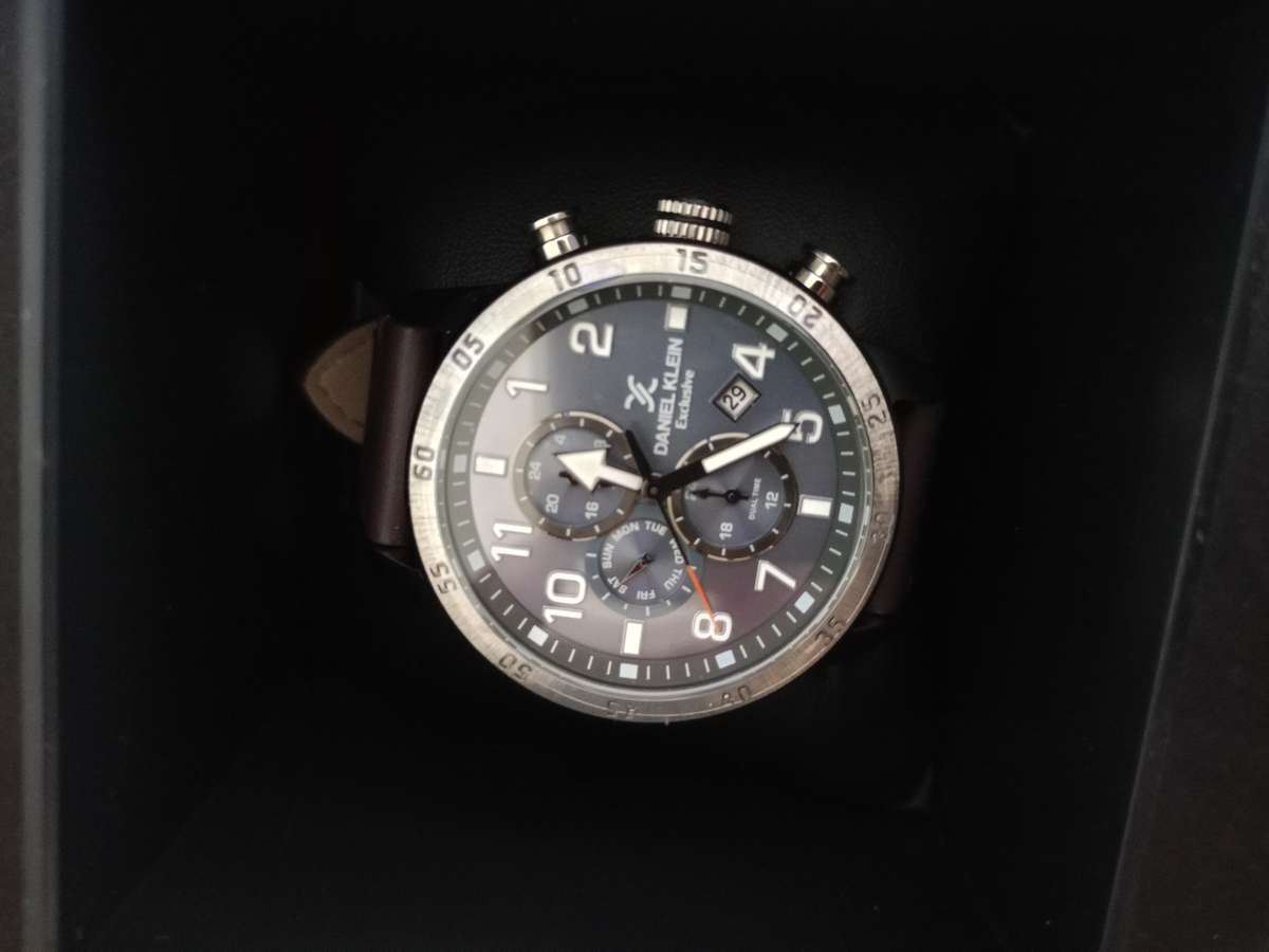 Daniel Klein mens exclusive blue dial and brown Leather watch