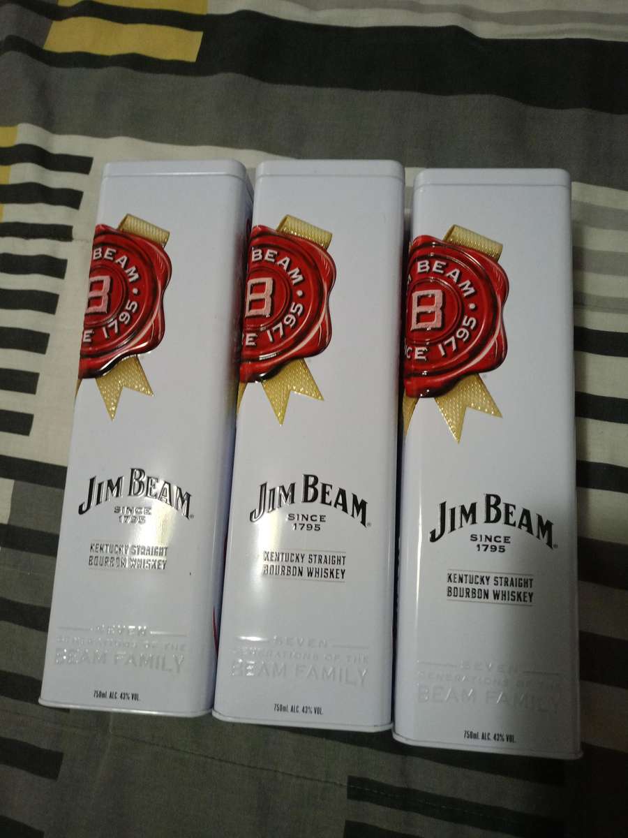 Jim beam collectable whiskey tins x3