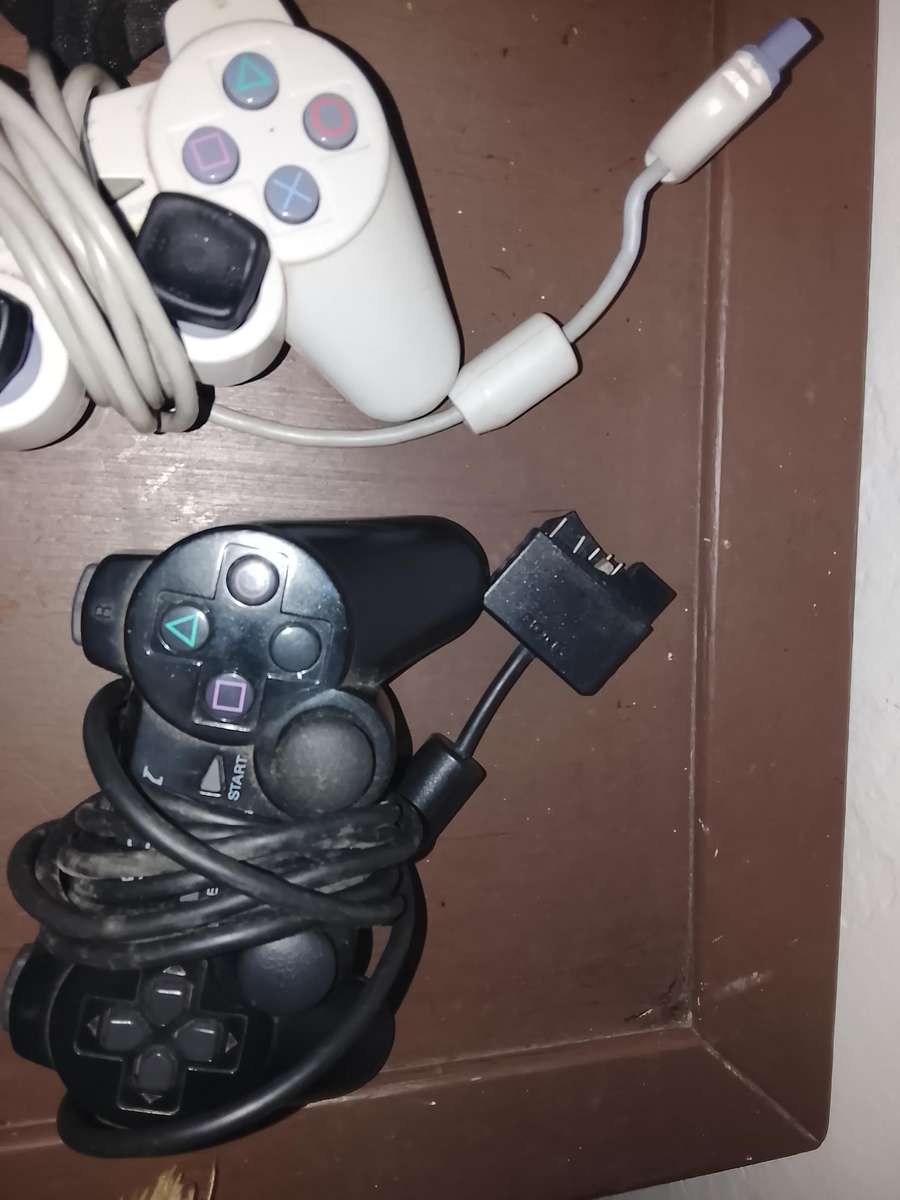 Ps2 Playstation 2 slim in great working condition