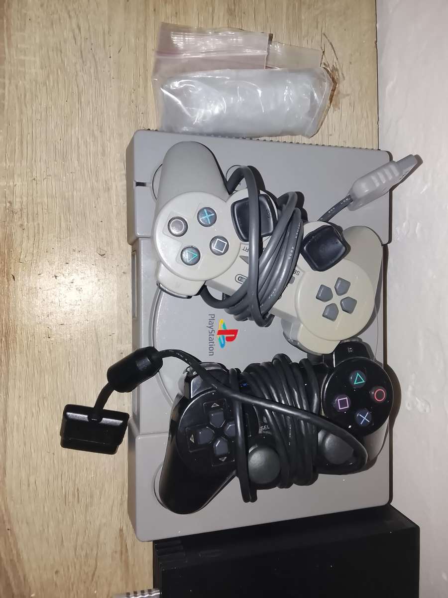 Original first Playstation 1 PS1 scph-9002