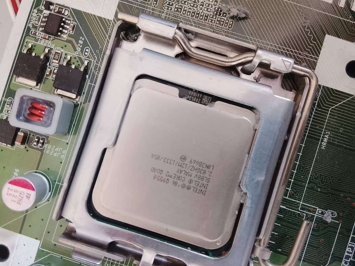 Mecer Desktop PC tower for sale read ad