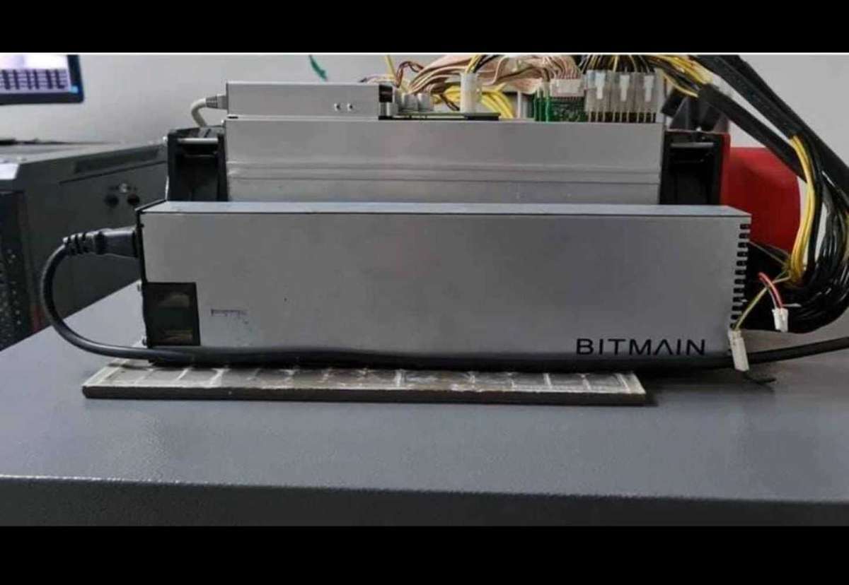 Asic Antminer s9