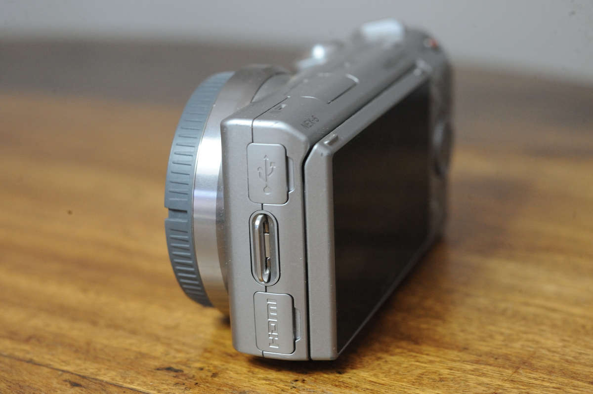 Sony NEX5 Camera Body
