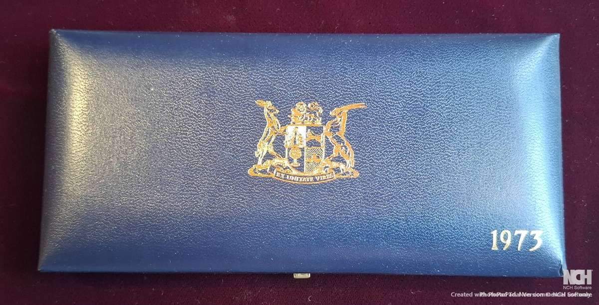 1973 Proof Set with Silver R1