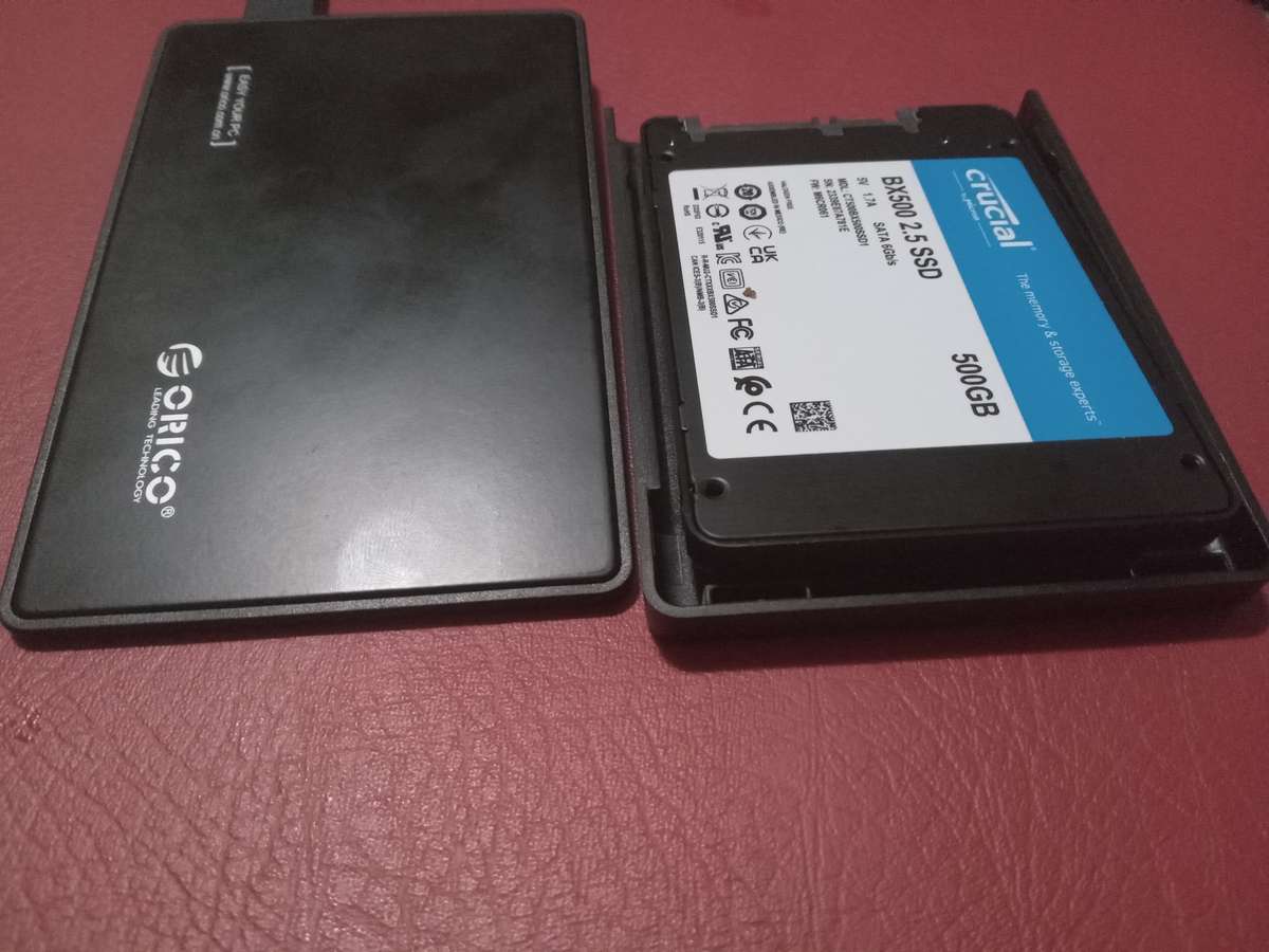 Crucial 500GB SSd