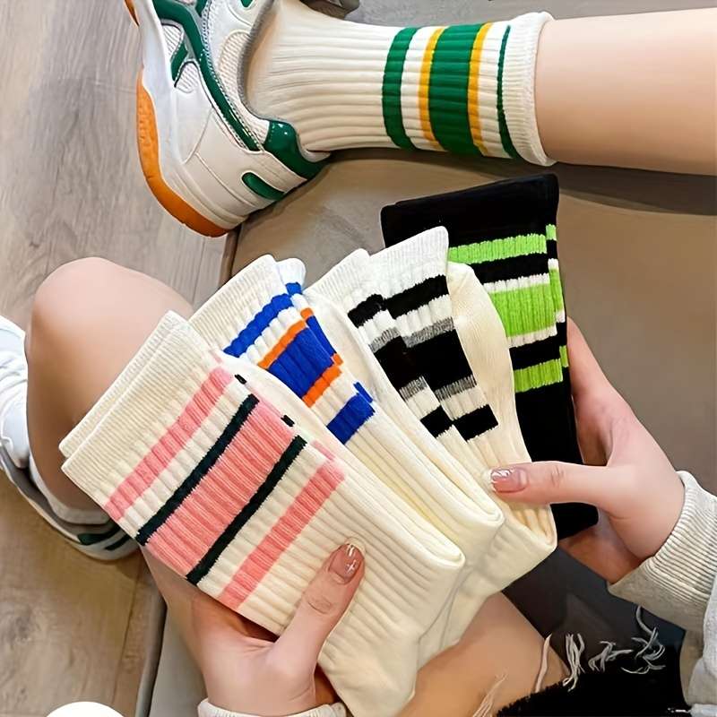 5 Pairs Of Men's Fashion Stripe Pattern Crew Socks