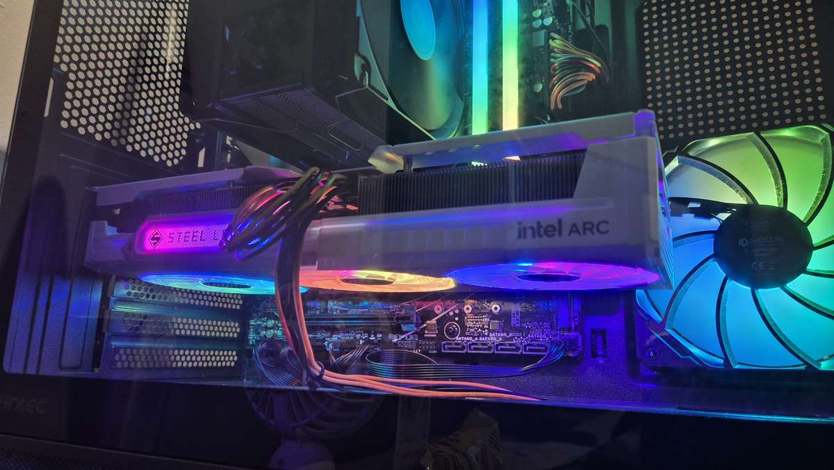 Ryzen 7 7700 | 12GB Intel Arc B580 GPU | 32GB DDR5 6000MHz | 2TB NVMe | High-Performance Gaming PC