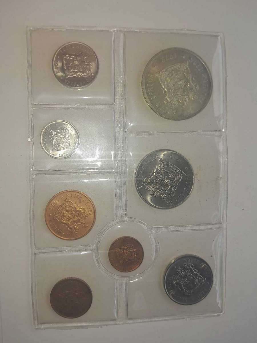 UNC SA Coins with 1Rand Sliver coins X3 ONE BID FOR ALL