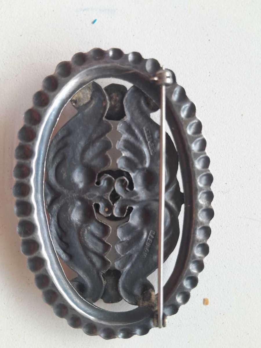 Beautifull Vintage silver brooch