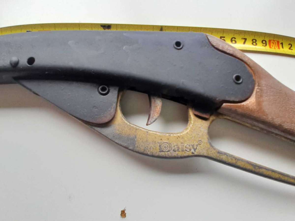 Vintage Daisy Gun