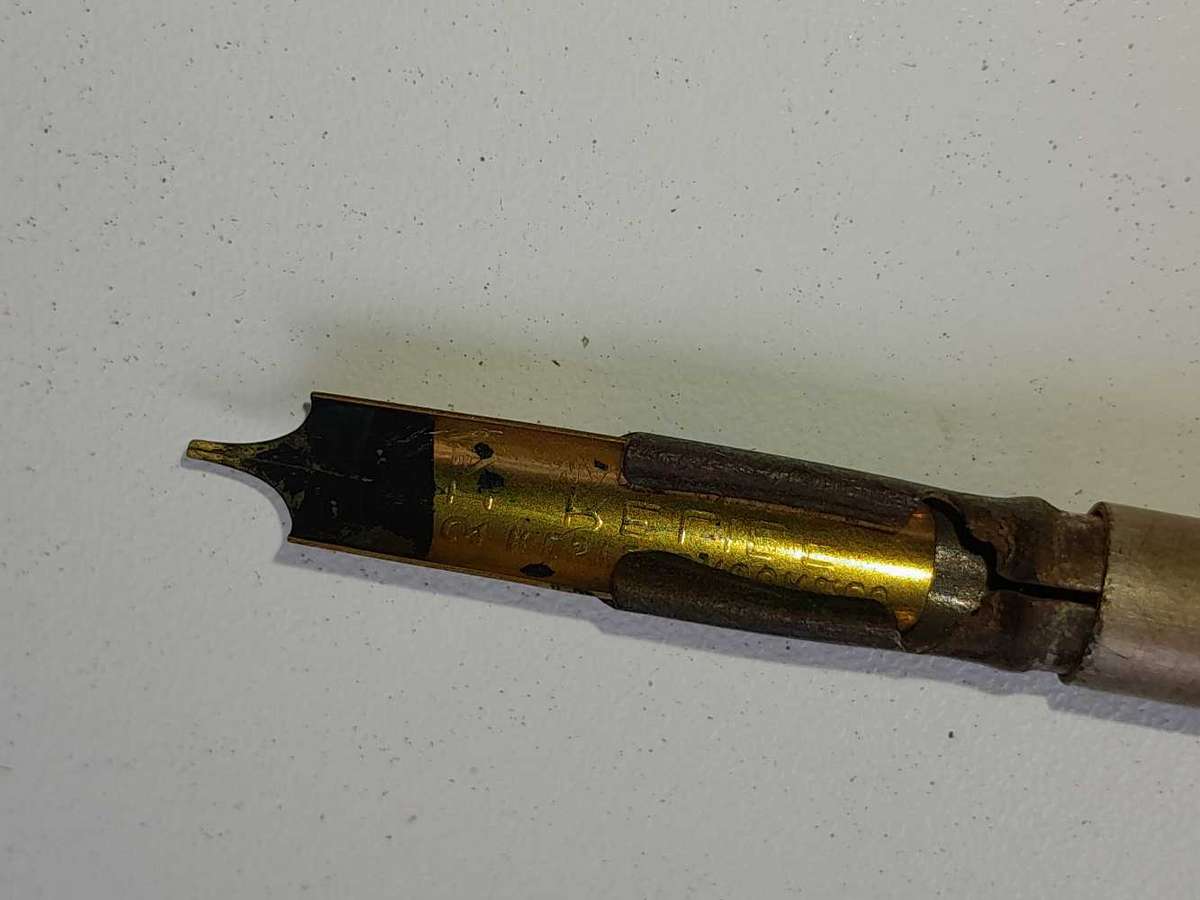 Very unique cartridge Pen