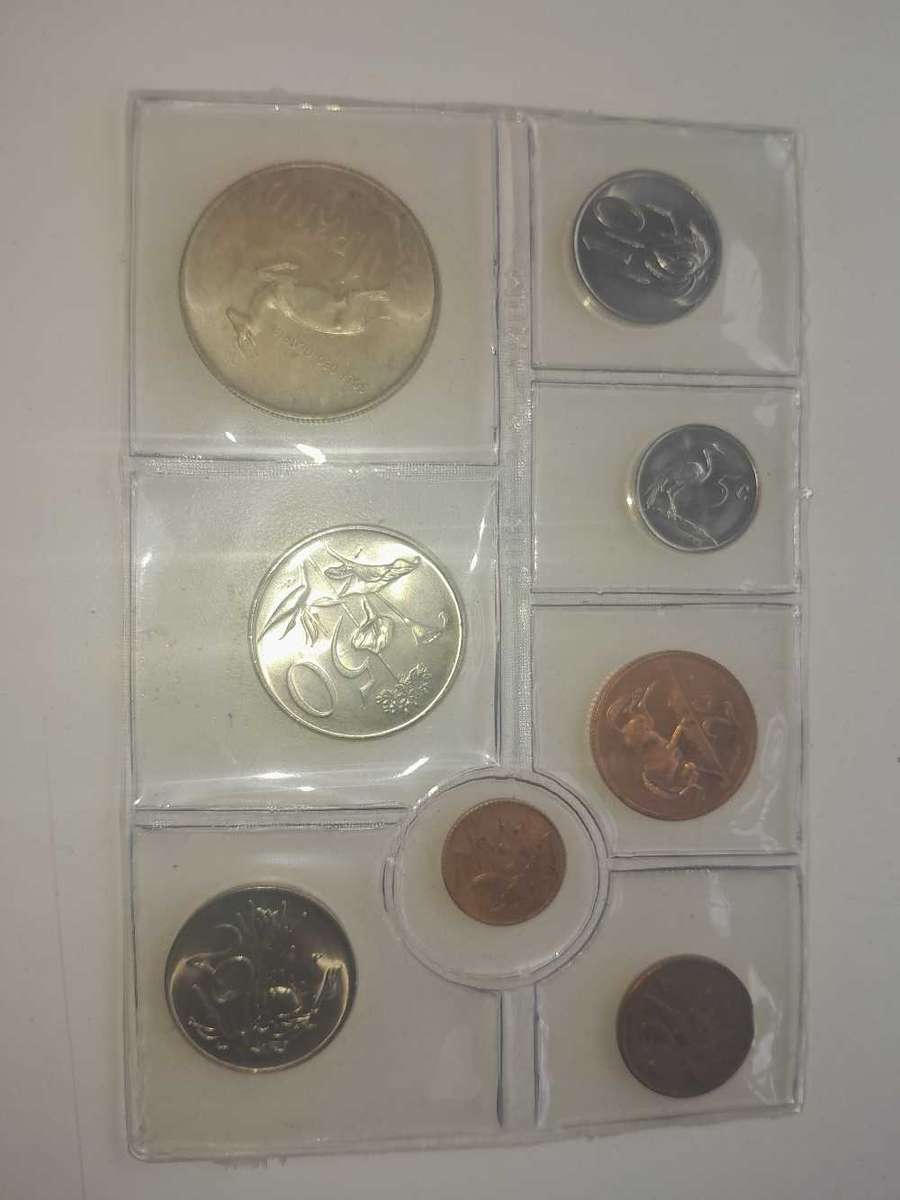 UNC SA Coins with 1Rand Sliver coins X3 ONE BID FOR ALL