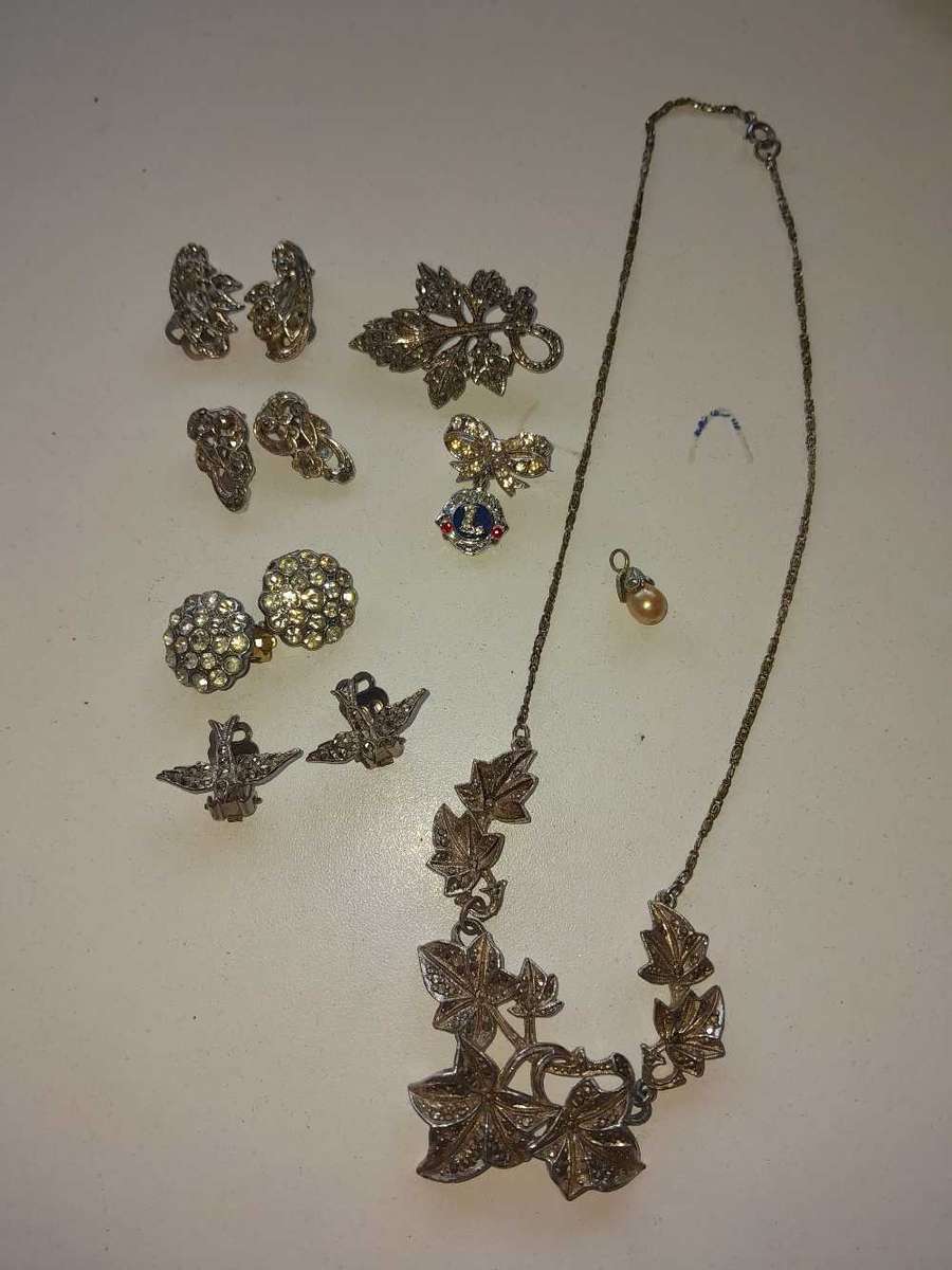 Costume jewelery
