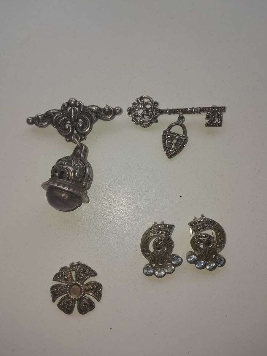 Vintage Sliver Jewelry