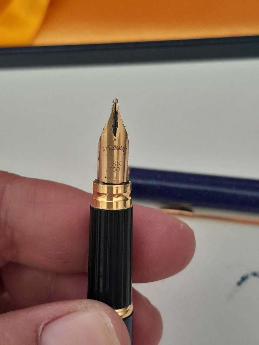 Vintage Waterman fountain pen with 18k tip