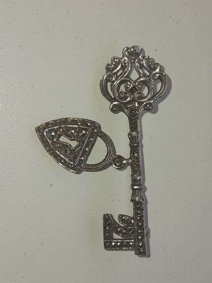 Vintage Sliver Jewelry