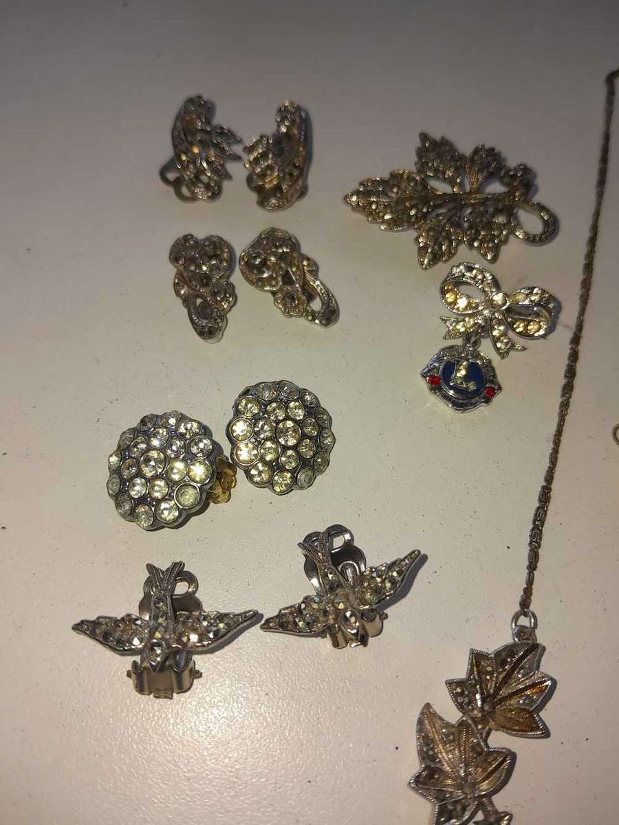 Costume jewelery
