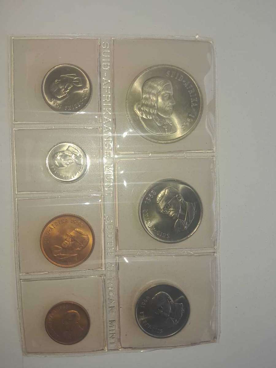 UNC SA Coins with 1Rand Sliver coins X3 ONE BID FOR ALL
