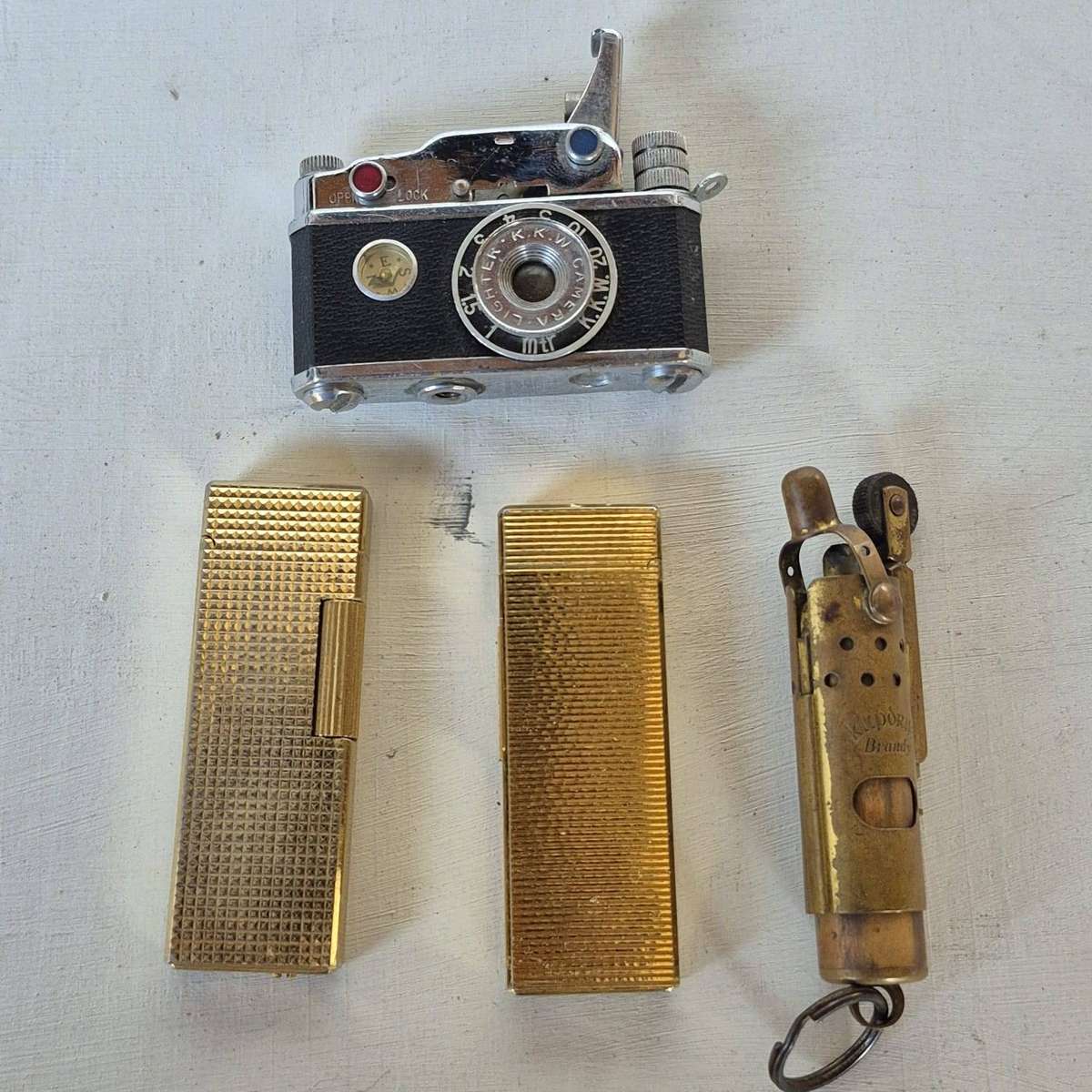 Vintage Lighters Lot of 4 - WIN Klipdrift