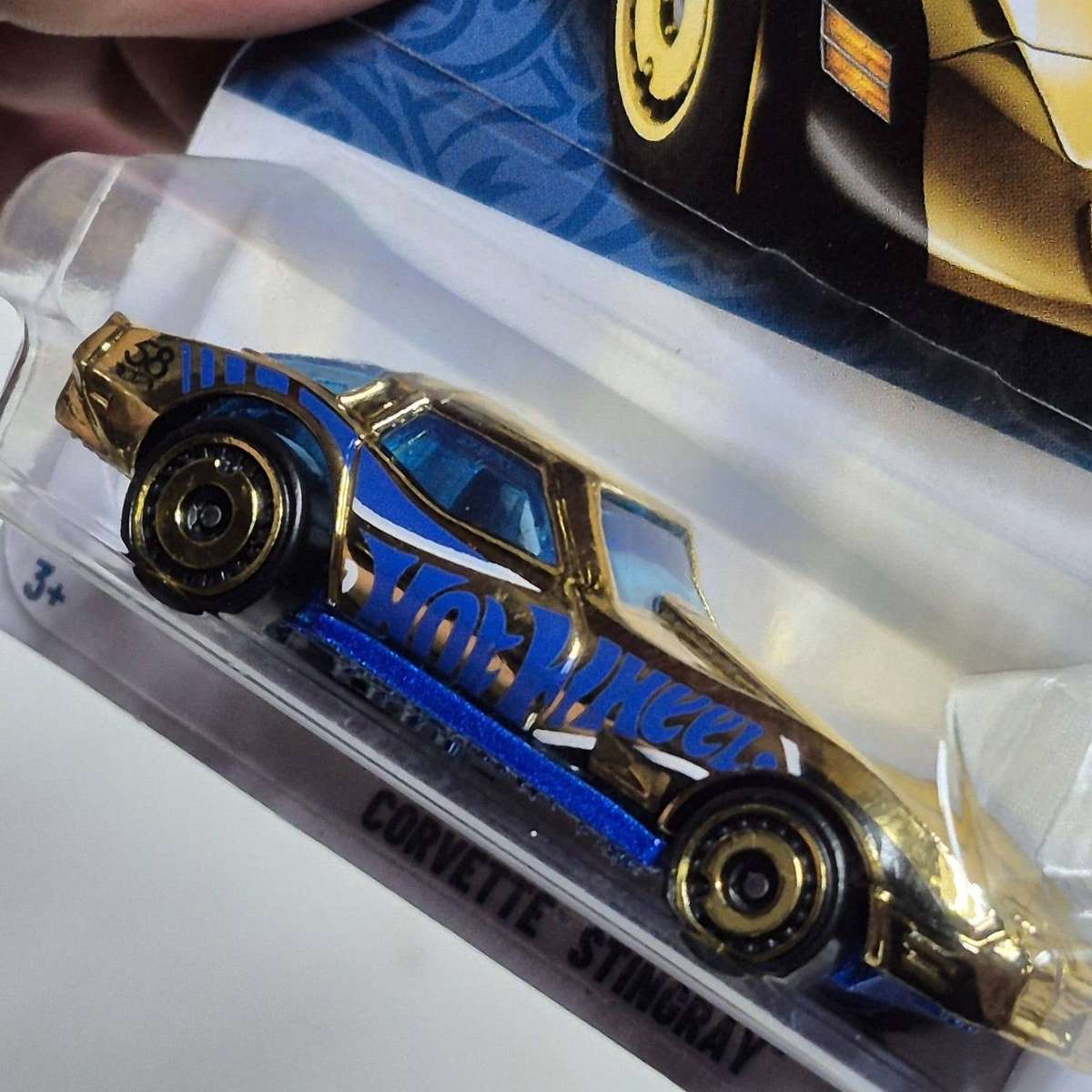Hot Wheels 58th Anniversary Blue and Gold Corvette Stingray !! CHASE !!