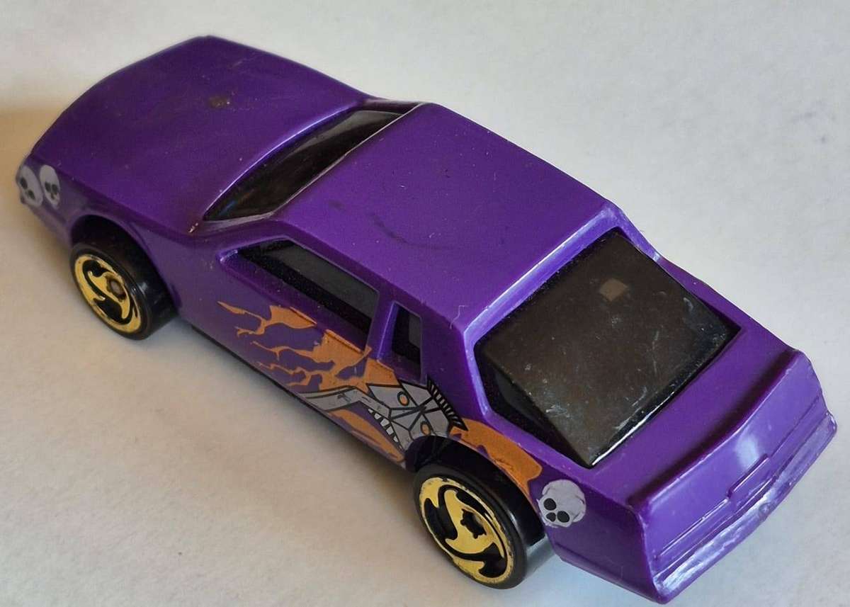 Hot Wheels 1988 Chevrolet Monte Carlo 5 Pack Exclusive