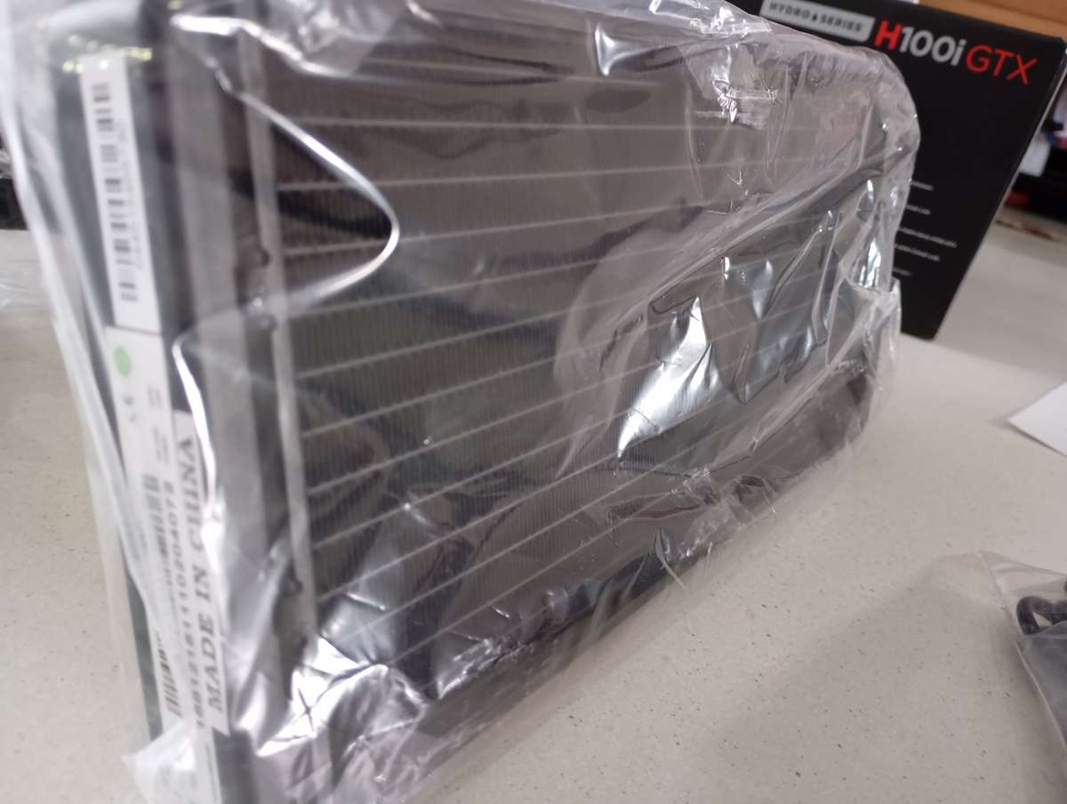 Corsair H100i GTX Liquid CPU Cooler