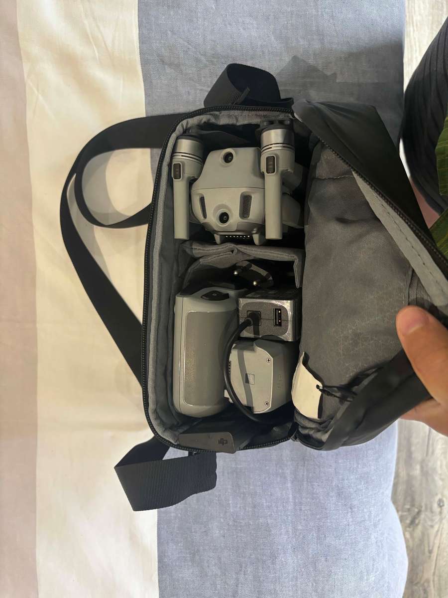 DJI Mavic Air 2 Drone Combo Set