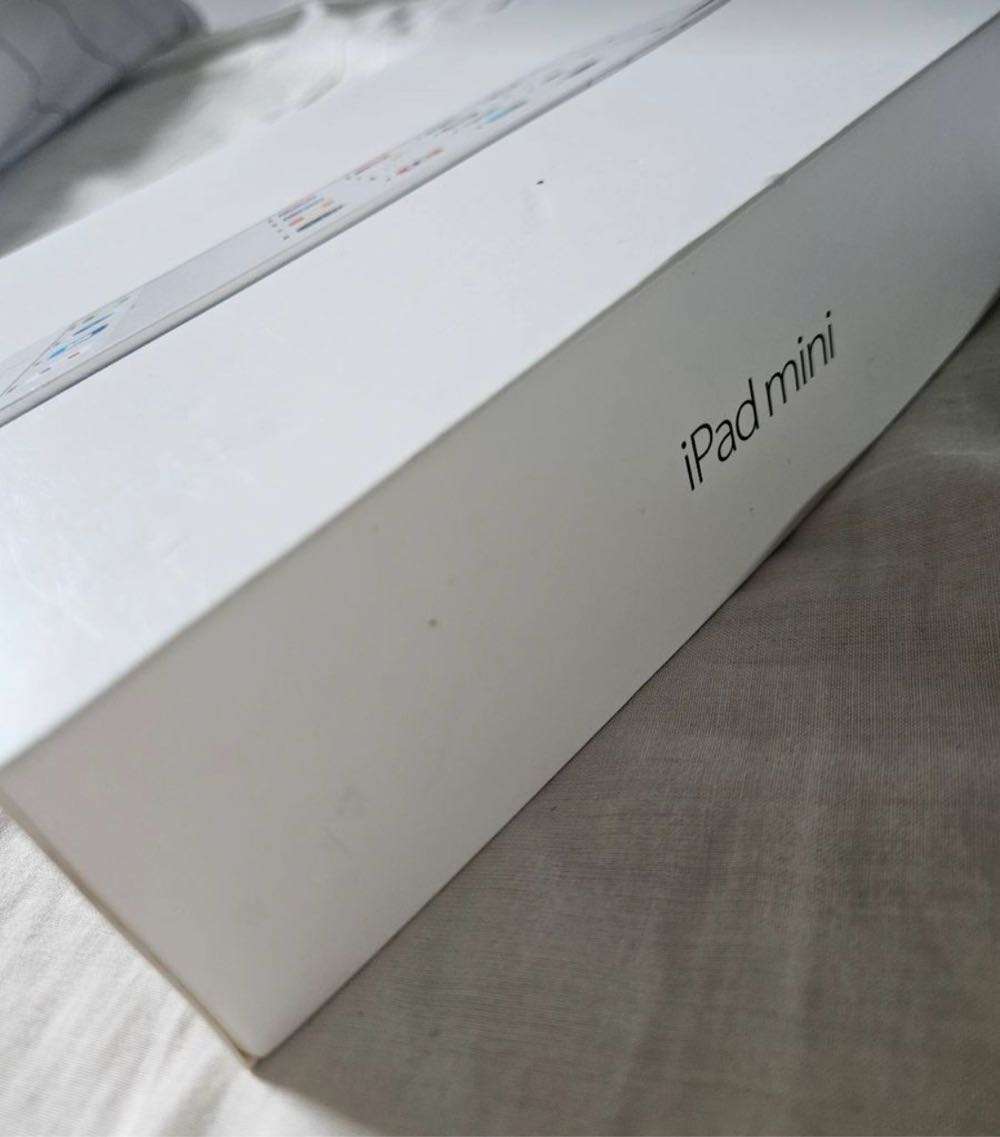 Apple iPad Mini 2