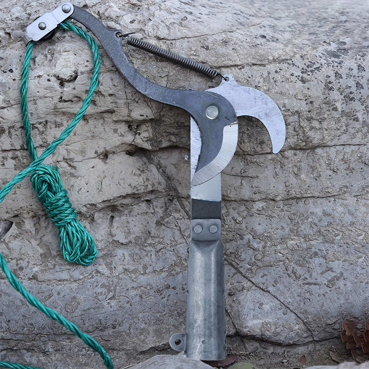 Cordless Pruning Shears With Pulley Design And Rope