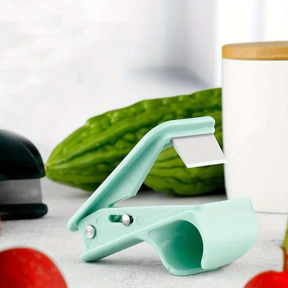 Multifunctional Mini Garden Pruner