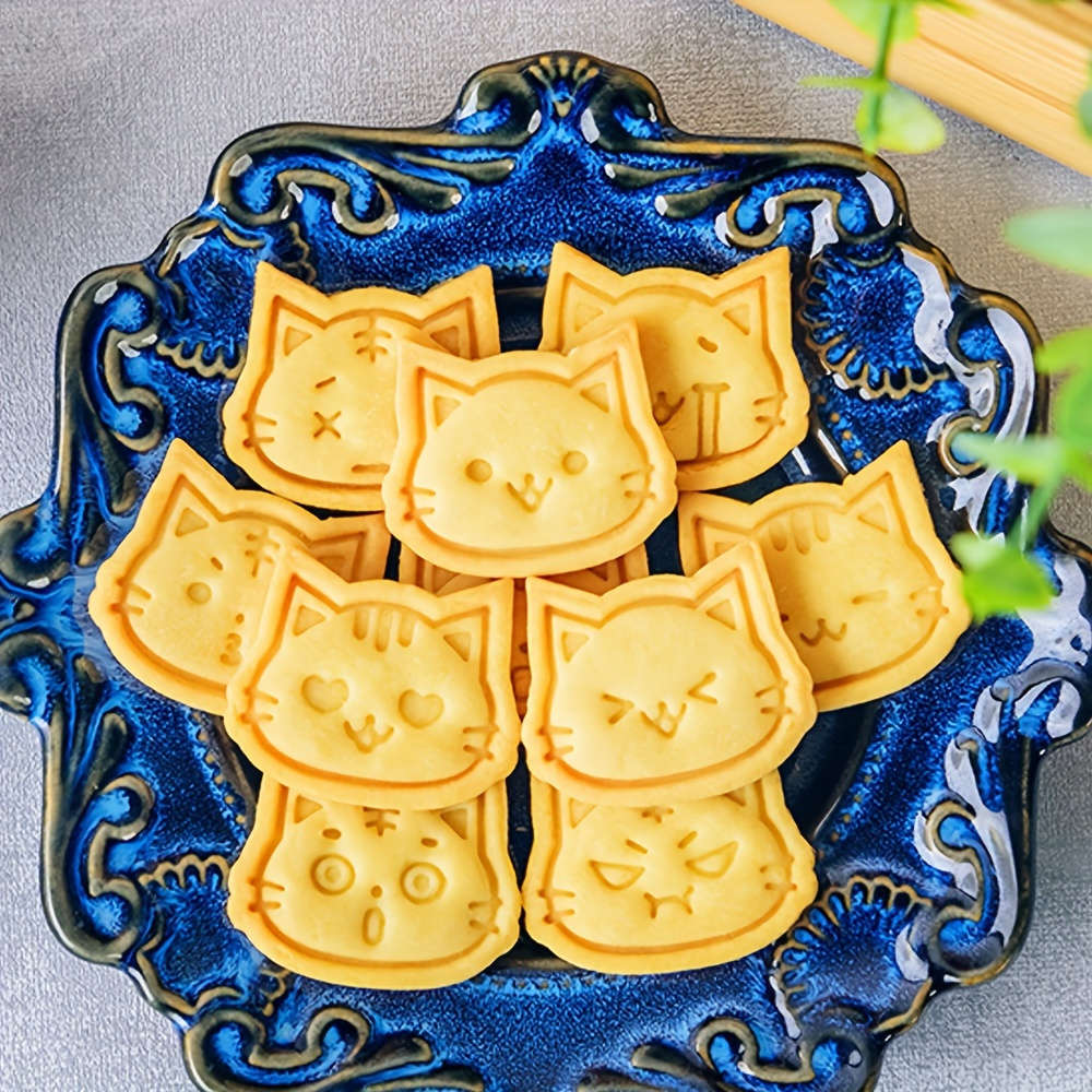 Adorable Cat-Themed Stainless Steel Cookie Cutters
