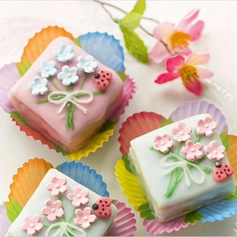 4pcs Flower Petal Spring Press Mold Set