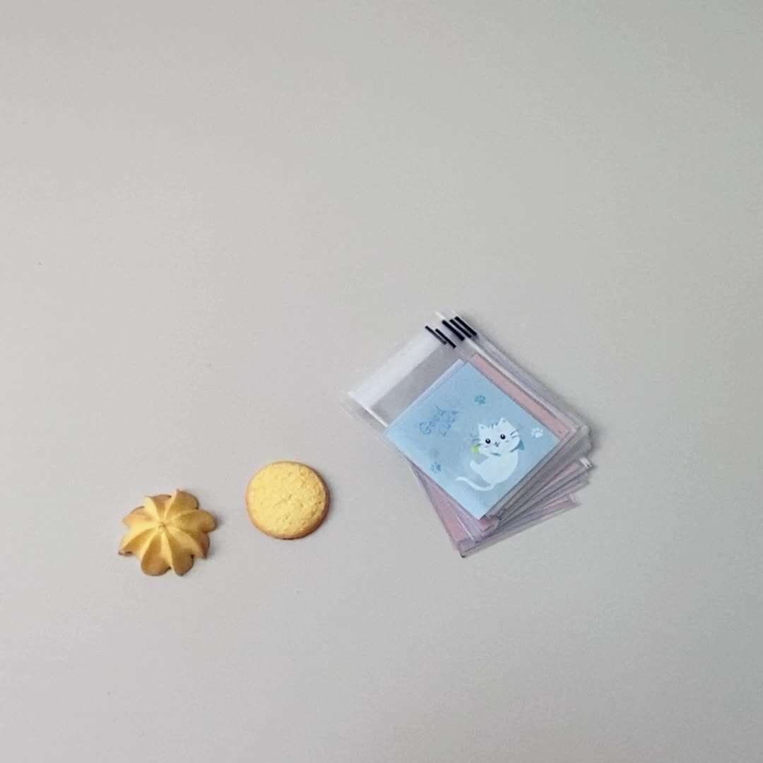 Self Sealing Plastic Bags