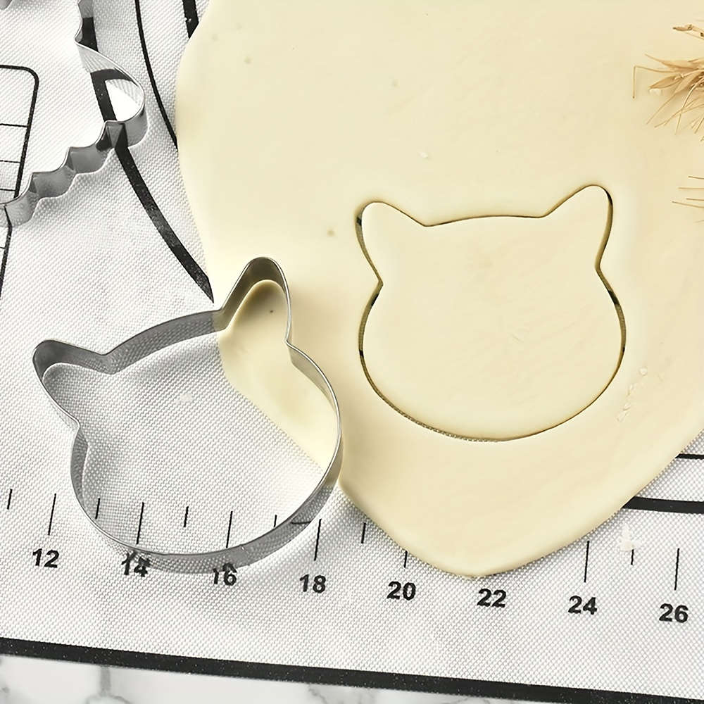 Adorable Cat-Themed Stainless Steel Cookie Cutters