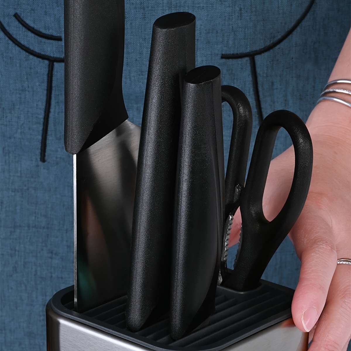 Knife Holder