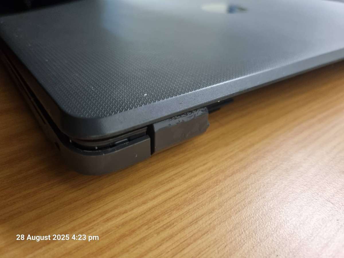 HP 250 G6 ,i3 4GB,500GB