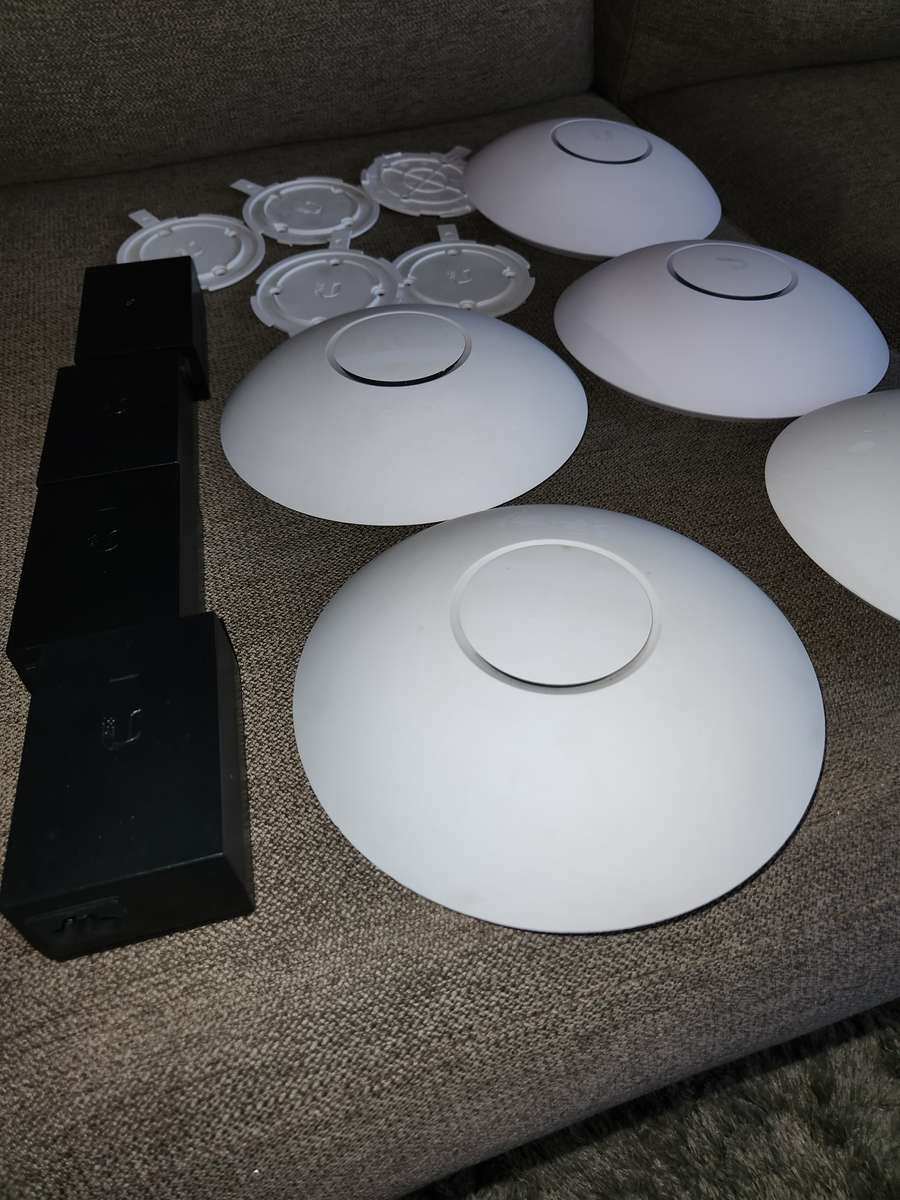 Unifi AC LR with POE Injector