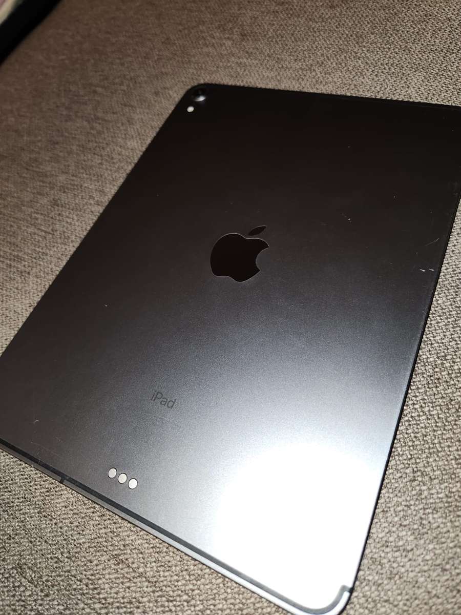 iPad Pro 11 inch 1st Gen - Wifi & 4G