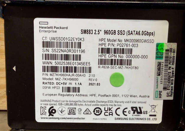 HPE 960GB SATA SSD MK000960GWSSD