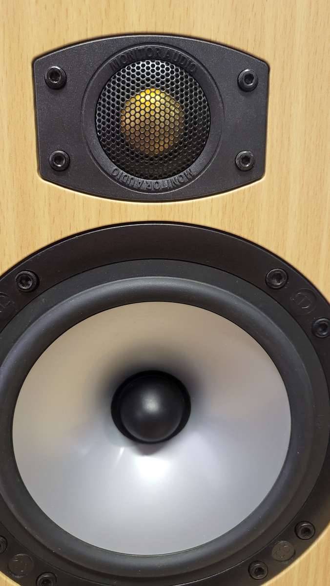 Monitor Audio Bronze B2 Bookshelf Speakers
