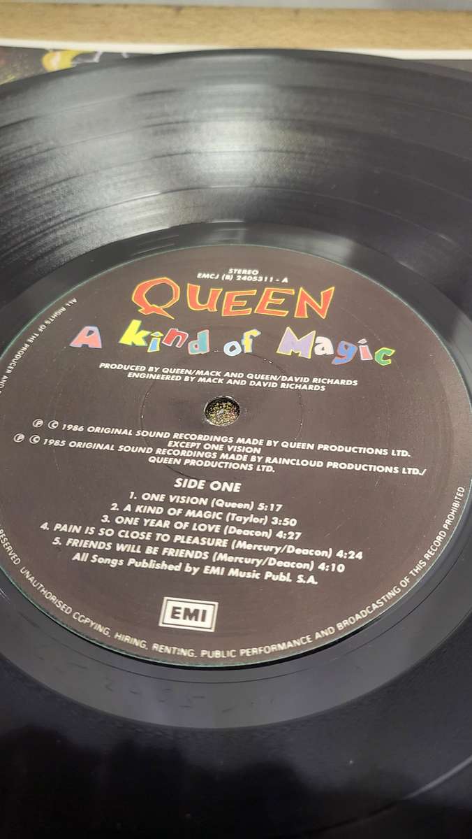 Queen- A Kind of Magic LP