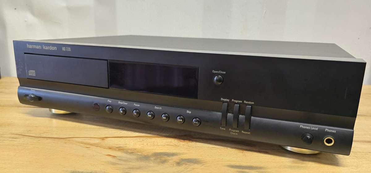 Harman/Kardon HD720 CD Player